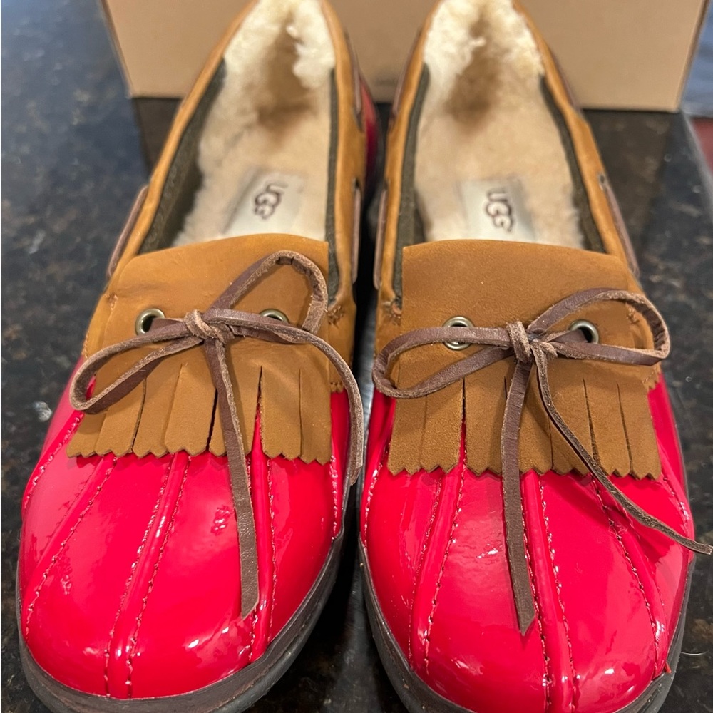 NEW Ugg Duckboot - Red “Haylie”, Size 7/38